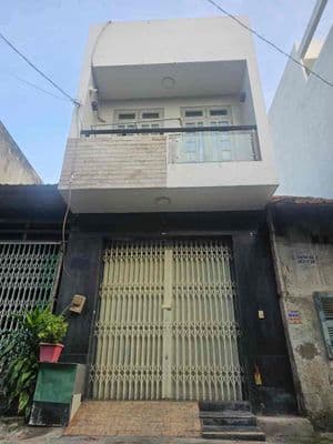 BÁN NHÀ TỈNH LỘ 10 CHỢ BÀ HOM. 4 X 15 M. 2 TẦNG. ĐƯỜNG 8M THÔNG
