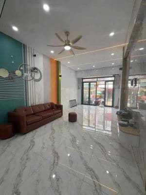 HXH 12M Aeon Tân Phú 3 tầng ngang 4m dài 15m giá Nhỉnh 6 Tỷ