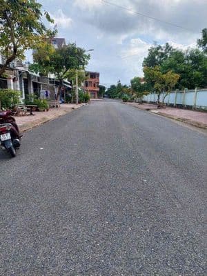 cần bán nền tái định cư đại phước ( đại lộc 1)