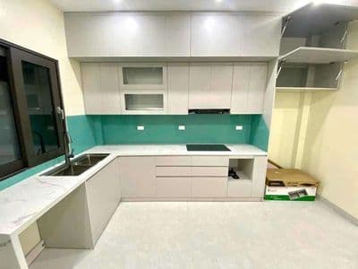 Cho thuê nguyên căn tại ngọc thuỵ , chợ ngọc thuỵ- 5pn,full nội thất