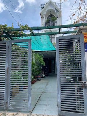 BÁN NHÀ 3 TẦNG + 10 PHÒNG TRỌ – MTKD NGUYỄN ĐỨC THIỆU – 235M² FULL T