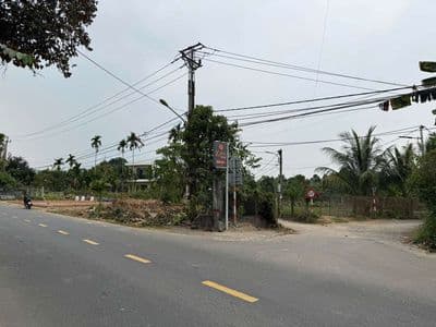 Đất 2 mặt tiền quốc lộ 14G, 164m2 có 100m2 đất ở mua ở buôn bán