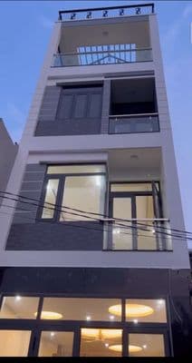 có việc cần bán căn nhà xây tâm huyết 4x10 4 làu,mt k tham lương,hcm