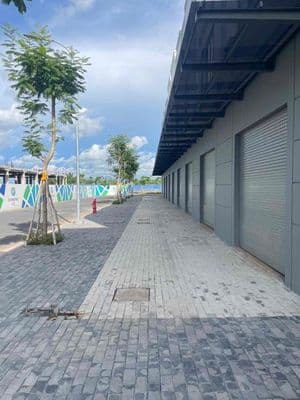 Bán nhà Shop House khu Tây Sông Hậu 1 trệt 2 lầu