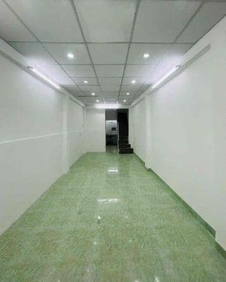nhà 2 PHÒNG ngủ 3x12 lê văn sỹ. tiện làm shop spa ở