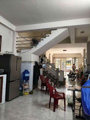 MT Nguyễn Hậu 4x16 đúc 2 lầu 4pn4wc