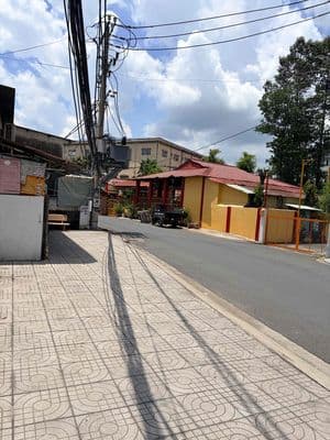cho thuê kiot mặt tiền đường số 1 linh trung- gần đại học kinh tế luât