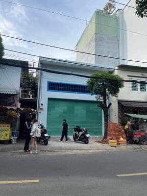 NHÀ MỚI XÂY-ngang 6.5m/180m2-Mặt tiền Trần Quang Cơ-Tp