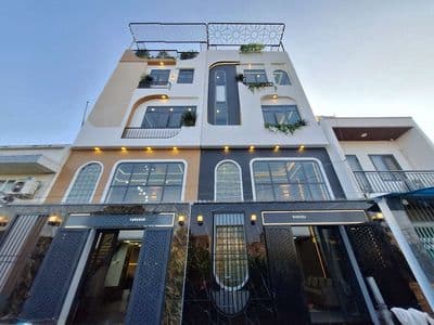 bán nhà thạnh lộc 15 - 5.5m x 10m - 5 phòng ngủ - vị trí đắc địa