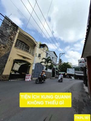 NGUYỄN THƯỢNG HIỀN 3 TẦNG CÁCH MẶT TIỀN NĂM MƯƠI MÉT CHỈ NHỈNH HAI TỶ