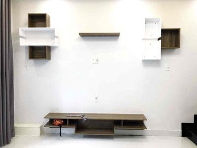 Cho thuê nhà 4x10m trệt lầu hẻm xe hơi đường số 10 p.Tân quy