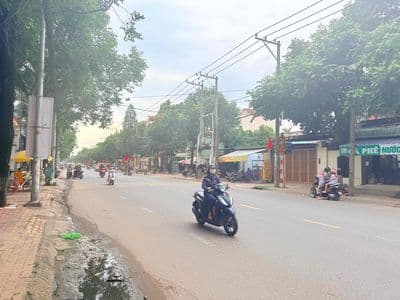 Nhà Mặt Tiền Bùi Hữu Nghĩa p. Tân Vạn - giảm giá mạnh bán gấp