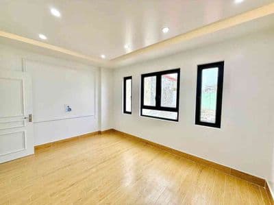 Bán nhà phố Thiên Lôi xây mới giá rẻ
