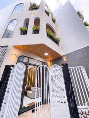 Nhà mới 3 tầng kiệt hoàng diệu 60k2 full nội thất