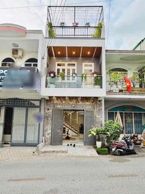 cho thuê nhà 4pn 5wc full mới mặt tiền đường số 4 016