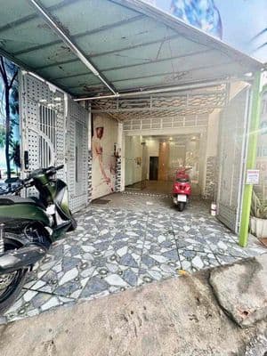 Mặt tiền Bùi Quang Là 4x16 (nở hậu 8m), hẻm sau có nhà 2 lầu