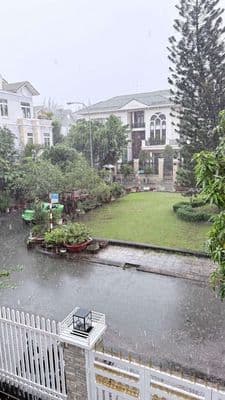 Biệt thự cao cấp Sông Ông Lớn Nguyễn Văn Linh 1 Trệt 2 Lầu 16x18m