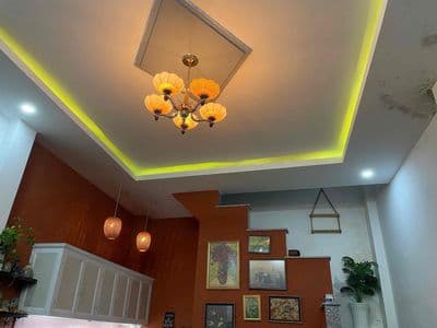 nhà 2/ trần thì hè quận 12.shr DT: 6m x 4m đúc lầu.2 pn 2wc .