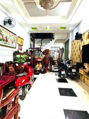 KHU CAO TẦNG- HXH HOÀNG BẬT ĐAT- TÂN BÌNH- DT 4 15- 4 TẦNG-Ỉ 7 TỶ XIÚ