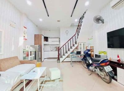 Siêu hiếm + rẻ 3.58 tỷ nhà 2 tầng kiệt xe tải đúng 50m ra Lê Duẩn