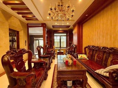 4 tầng 242m2(6.1x48)Toà nhà MẶT TIỀN đường có lề khu vào ga T3 sân bay