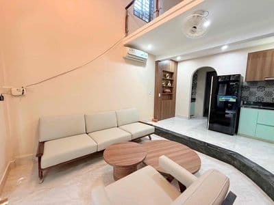 Ban nhà Gác Lững Kiệt Tố Hữu thông Bà Triệu, Tp. Huế Giá Bán: 2,xx Tỷ