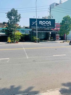 MT Bờ Bao đường 30m DT: 8x37m đang cho thuê 60 tr/ th