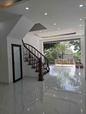 BÁN NHÀ ĐỒNG LƯ, QUỐC OAI - 45M2 X 3 TẦNG - Ô TÔ ĐỖ CỬA