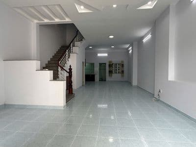 Cho thuê nhà nguyên căn khu dân cư Văn Minh, quận 2 cũ.