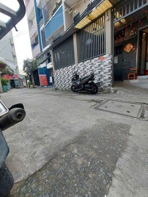bán nhà 15pn, 15wc xe hơi đổ cửa đường tám danh P4,Q8