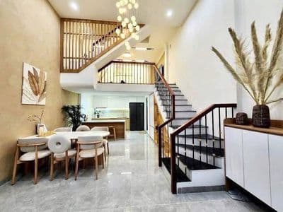 Nhà Xuân Phương ô tô đỗ sát 5 tỷ