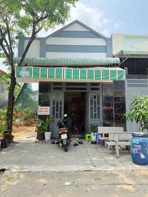 Bán trọ Bến Cát 150m2/1 Tỷ 290 cho thuê 8 triệu/Tháng gần KCN MP3