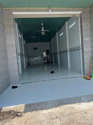 Cho thuê nhà nguyên căn mặt tiền quốc lộ 22, cách kcn Trảng Bàng 100m