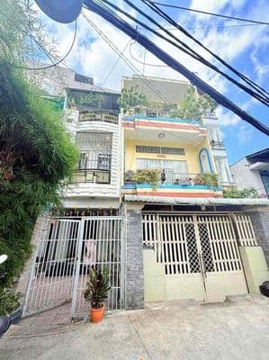 HIẾM! NHÀ 3 TẦNG - 4PN - HẺM XE HƠI QUẬN 7 - NHỈNH 4 Tỷ