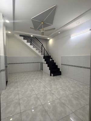 Dtsd: 100m² - sát mặt tiền - gần bv thống nhất - 11.5 tr!