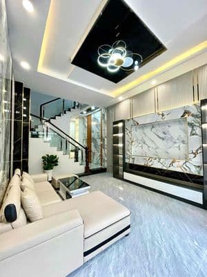 BÁN NHÀ 4 TẦNG NGAY LÊ VĂN VIỆT - MAN THIỆN - 50M2 - CHỈ HƠN 7 TỶ