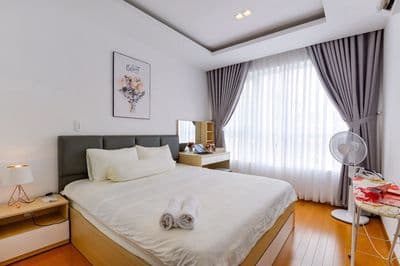 Bán căn hộ chung cư Nguyễn Kim, Q10, 75m2, 2pn, 2wc, 5.3 tỷ, sổ hồng