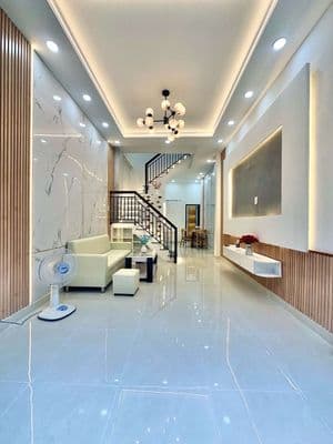 Nguyễn sỹ sách, ngay chợ tân trụ, hxh, 2 tầng btct, 37m² chỉ nhỉnh 5tỷ