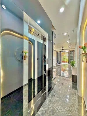 NHÀ XÂY 5 TẦNG + THANG MÁY - ĐƯỜNG NGUYỄN THƯỢNG HIỀN - 13.8 TỶ