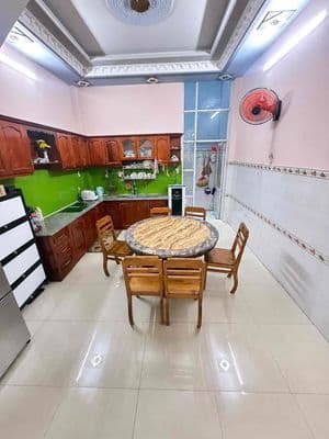 NHÀ ĐẸP KIÊN CỐ – HẺM XE HƠI VÀO NHÀ – KHU VIP LÂM THỊ HỐ, TRUNG MỸ TÂ