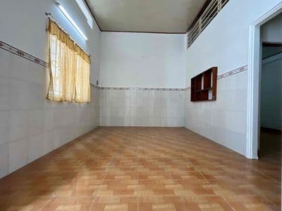 Bán Nhà DT:7x6m, 2pn trệt+lửng, hẻm 994 Huỳnh Tấn Phát phường Tân Phú