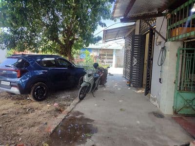Nhà Bà Điểm Hóc Môn to bựi đúc chắc chắn giá rẻ thích hợp ở