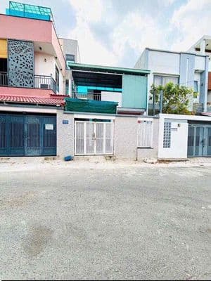 Chủ cần bán nhà mặt tiền nhựa hồ văn cống bv vạn phúc