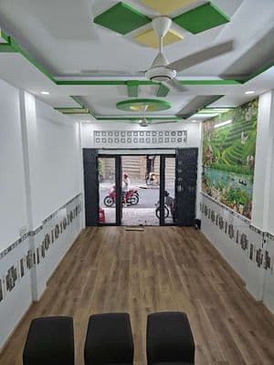 100m2 mặt tiền kinh doanh khu bàu cát p14 tb