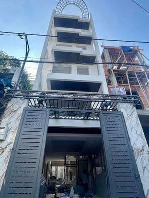 Siêu Phẩm 4,7m x 22m. 5 Tầng Thang Máy Đường Nguyễn Văn Quá. Ngay Chợ