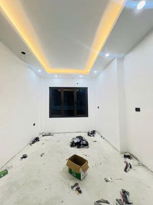 Mới xây Keng - 30m ra PHỐ 34M x 3.5MT x 6T Thang máy, Ở Ngay !
