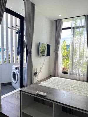 Cho thuê căn studio rộng 37m2, full nội thất, gần trung tâm, gần biển