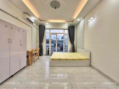 Căn hộ ban công 30m2 , máy giặt riêng ngay tân sơn nhì - âu cơ