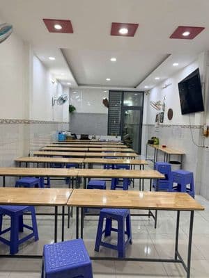 Nhà 4 x32 shr mặt tiền ngay trường học cấp 1 2 3 đường quách điêu
