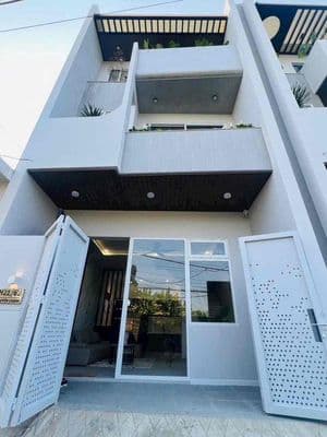 siêu phẩm nhà 3 tầng Đường Nguyễn Chánh Đà Nẵng gần Biển giá rẻ